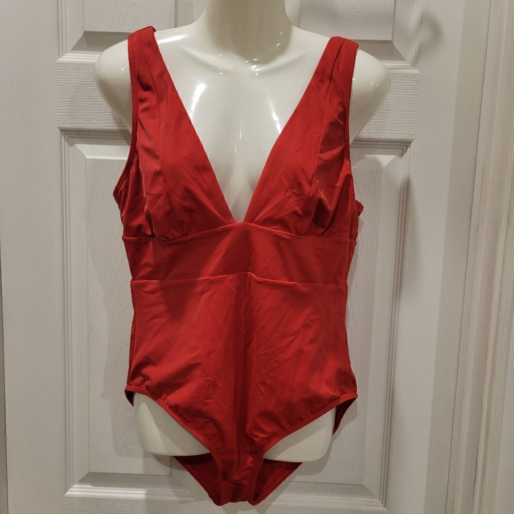 Andie The Mykonos One Piece. Cherry red, large - Picture 3 of 11